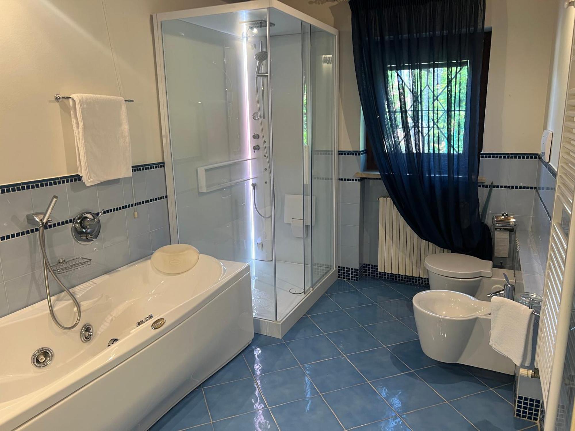 Steba House Savani Barbara Foresteria Lombarda Лонато Экстерьер фото